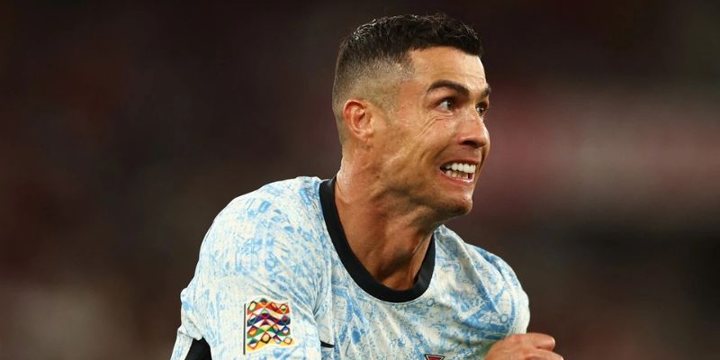 Hành Trình 1000 Bàn Thắng Của Cristiano Ronaldo Là Không Thể Ngăn Cản 3 CR7 là cái tền không thể thiếu trong chiến dịch Nations League